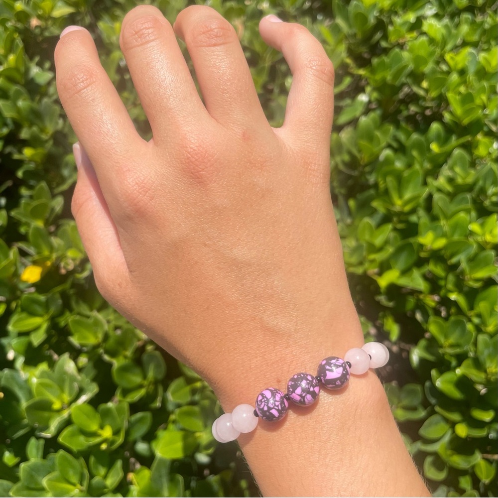 Handmade Rosy Agate Noir Bracelet